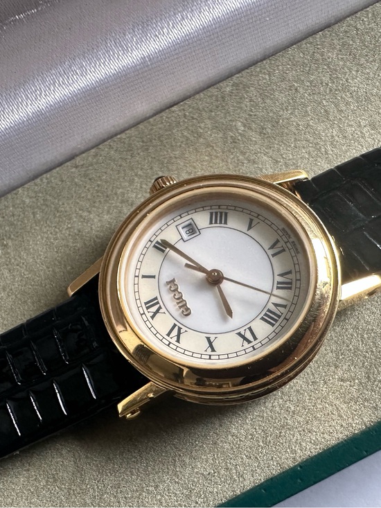 Vintage Gucci 2720L Gold Plated Swiss Watch Full Set Box Papers 1995 main image 8